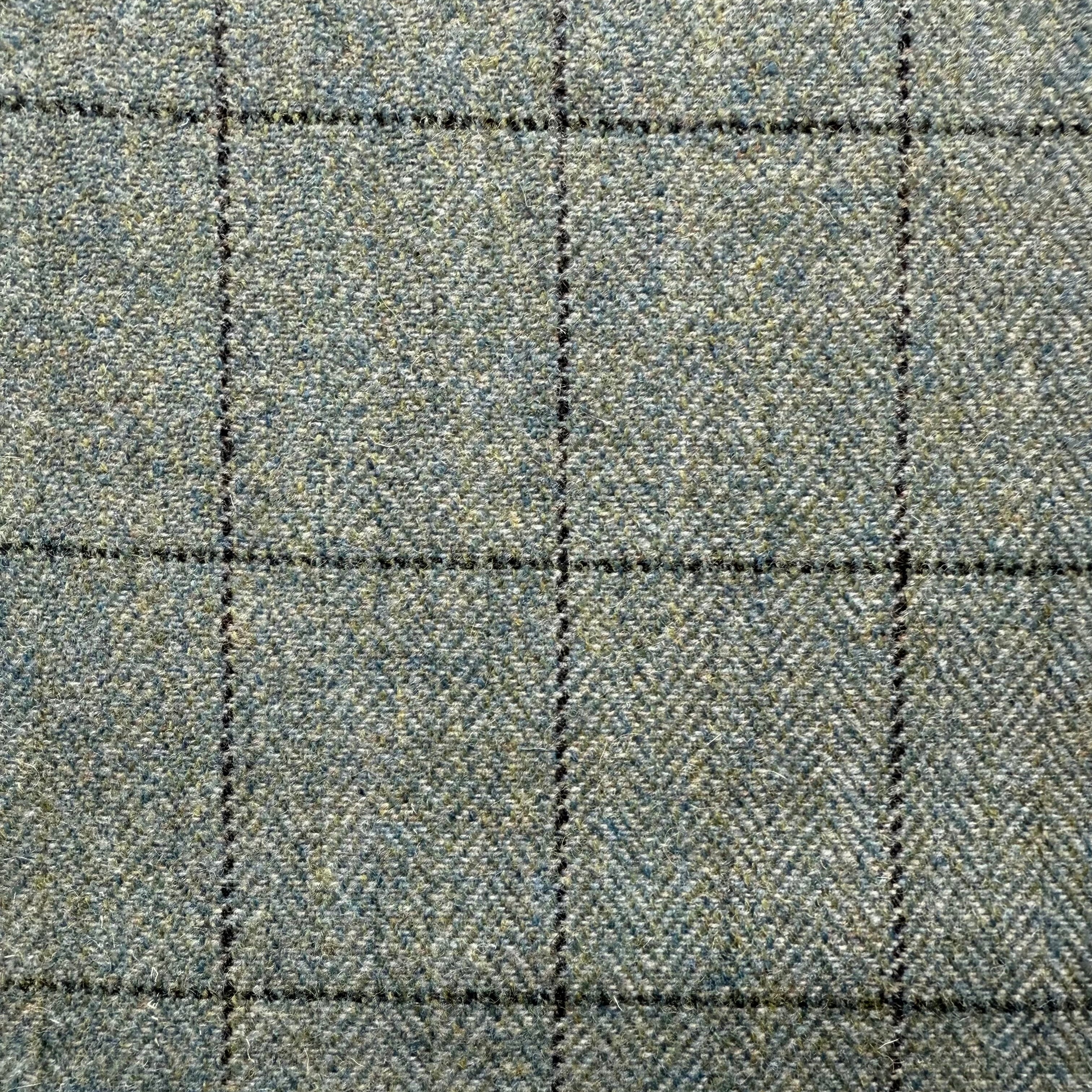 4544 CHD Cheviot Mediumweight Tweed Glenlyon Tweed Mill 4544-chd-cheviot-mediumweight-tweed-glenlyon-tweed-mill
