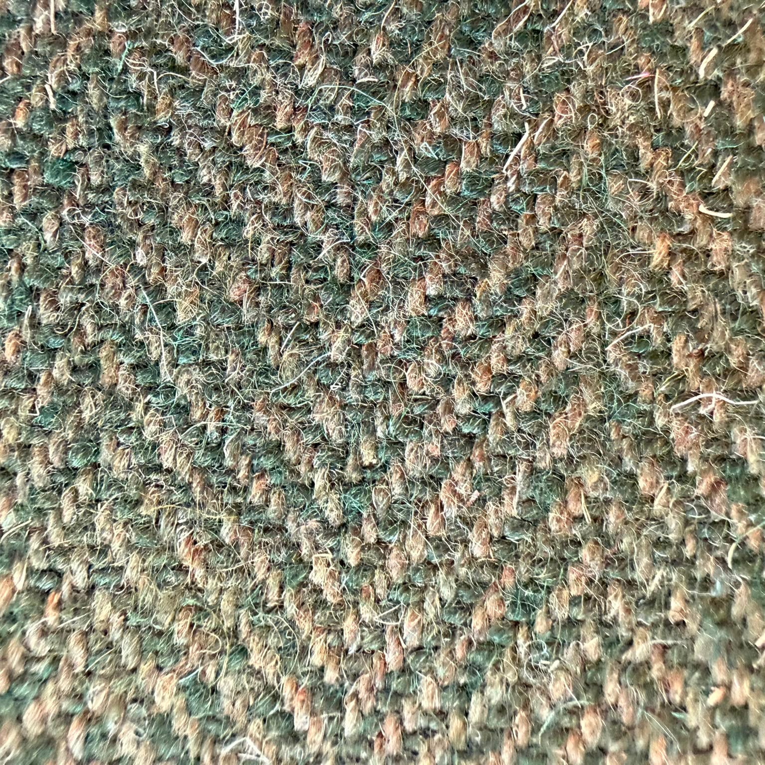3975.2 CHB HB Bronze & Sage Cheviot & Derby Grade Tweed